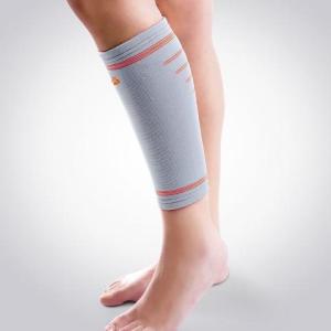 Orliman ELASTIC CALF SUPPORT - Breathable stretch knit fabric that is strong and soft for added comfort; its seamless construction means no uncomfortable rubbing. Indicated for muscle disorders, tibial protection, and support / protection for athletic and work activities. Available at The Comfort Zone Mobility Aids & Spas in Port Alberni, Vancouver Island, BC. Call for information and pricing 250 724 4477 or email info@albernicomfortzone.com