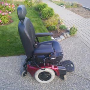 Power Chair Rentals at The Comfort Zone Mobility Aids & Spas in Port Alberni, Vancouver Island BC