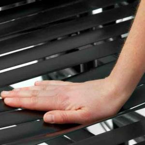 Broda’s special seat strapping allows air circulation to help reduce heat and moisture build-up. The straps adjust to the size and weight of the individual, providing individualized fit and superior comfort. The system evenly distributes patient weight across multiple points, improving oxygenation and blood flow aiding in the maintenance of skin integrity