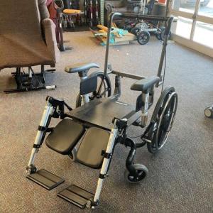 Used Ibis Tilt Wheelchair