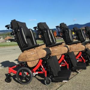 Broda Synthesis Tilt Recliner Wheelchair for Rent or Purchase. 4408 China Creek Road Port Alberni BC - 250 724 4477
