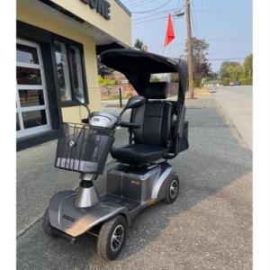 For Sale at The Comfort Zone in Port Alberni Vancouver Island BC - USED Fortress S700 Mobility Scooter with Accessoriess