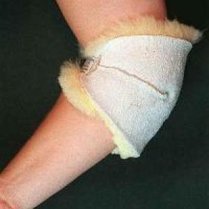 Sheepskin elbow protector with strap is available at The Comfort Zone Mobility Aids & Spas in Port Alberni, Vancouver Island, BC. Call for information and pricing 250 724 4477 or email info@albernicomfortzone.com