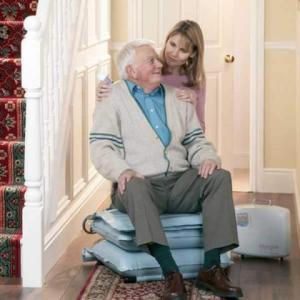 ELK Inflatable Lifting Cushion Available at The Comfort Zone Mobility Aids & Spas in Port Alberni, Vancouver Island, BC. Call for information and pricing 250 724 4477 or email info@albernicomfortzone.com